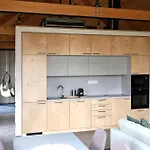 Optimist Apartmanhaz فيلينس