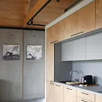 Optimist Apartmanhaz * فيلينس
