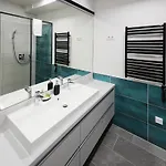 Optimist Apartmanhaz فيلينس