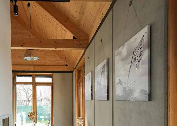 Optimist Apartmanhaz