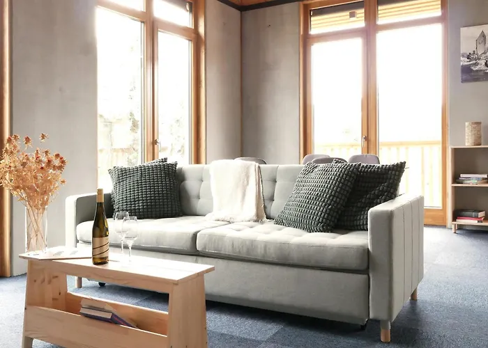 Апартаменты Optimist Apartmanhaz Веленце