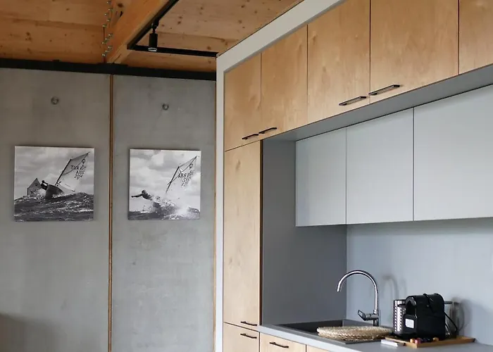 Optimist Apartmanhaz * Веленце